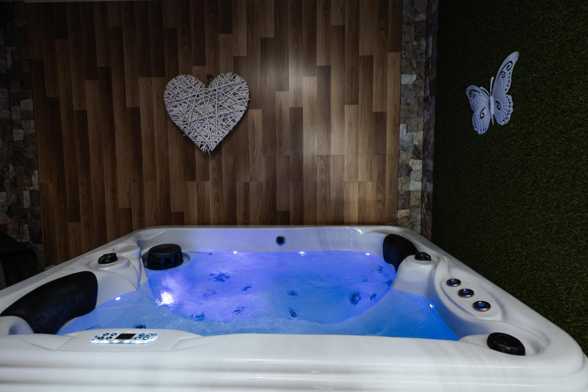 Tanja S Holiday Home In Nature With Sauna And Hot Tub Gorica pri Slivnici Exterior photo